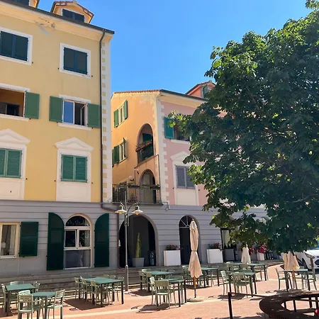 La Rosa Dei Venti, Centro Storico, 50 Metri Dalle Spiagge Appartamento